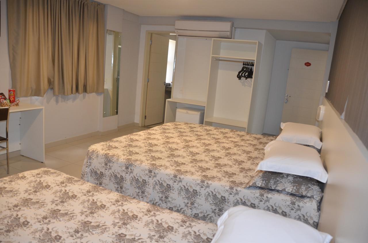 Cristal Hotel Surubim Esterno foto