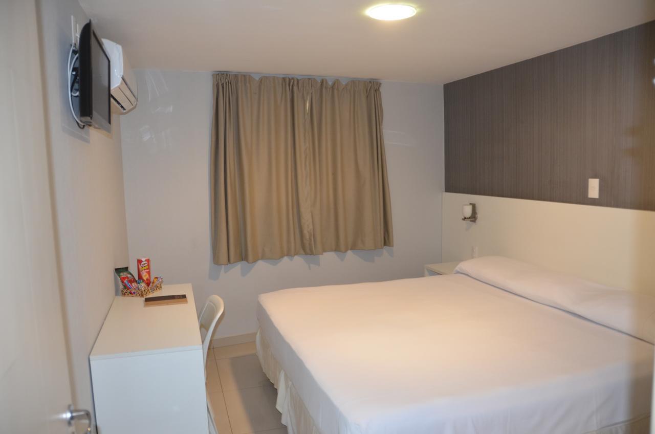 Cristal Hotel Surubim Esterno foto